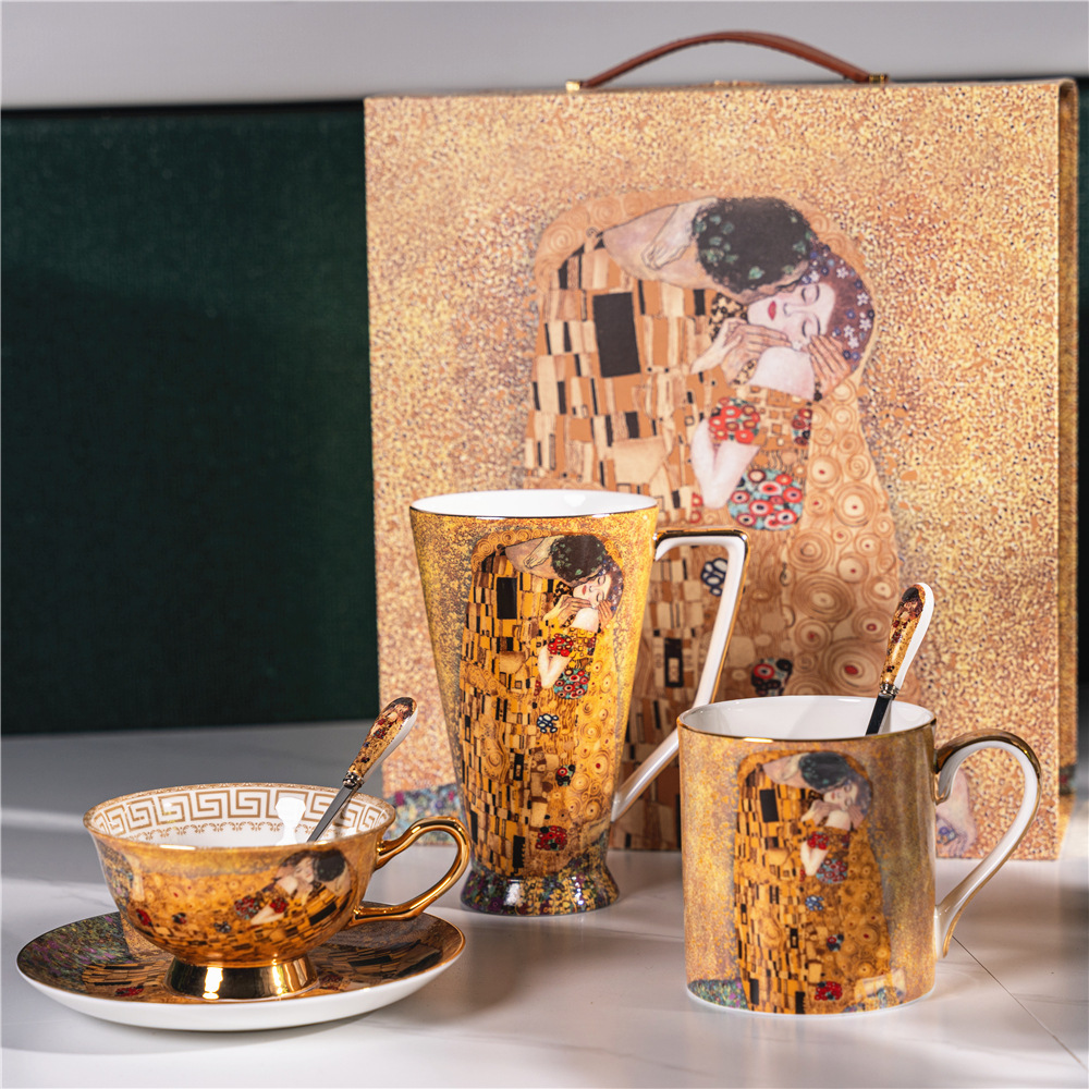 Gustav Klimt Kiss Bone China T - Best Tea Coffee recensione e prezzo